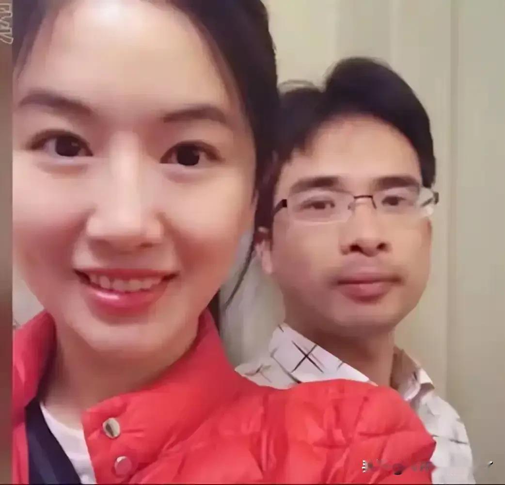 翟欣欣被判了，判了12年……加上减刑什么的最少还得在里面呆7年。出来的时候四
