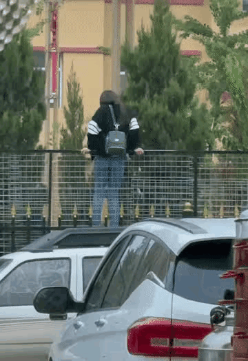 有一说一，这衣服质量也太好了吧，这都扯不坏？