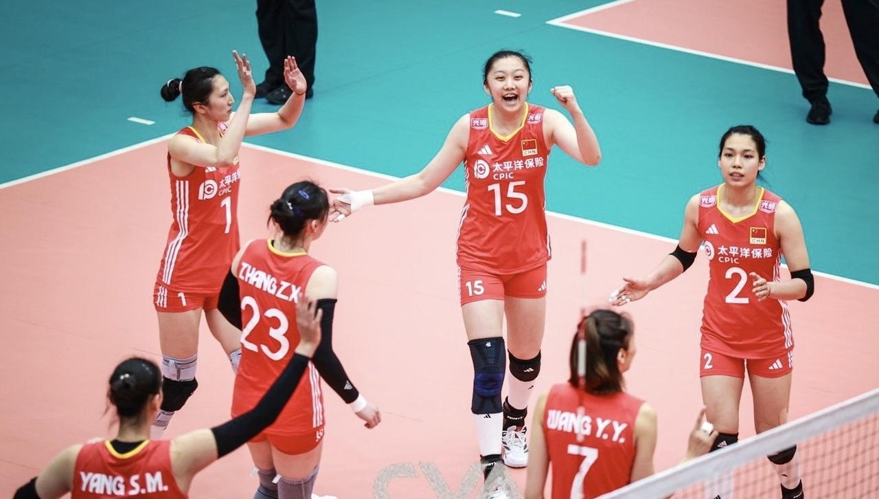 中国女排4:1法国友谊赛图片出炉！刚刚，中国排协将前几天中国女排与法国队的友谊