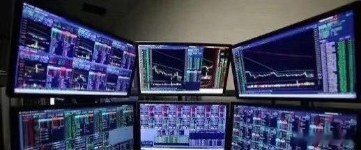 章盟主，章盟主的持仓概念股曝光，不愧是拥有牛散第一人的称号，简直太牛了！北方稀土