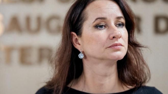 新加坡前国会议员吴俊刚发文指出：“过去四年来，中国断绝和立陶宛的外交和经贸往来，