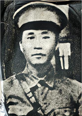 叶挺的独立团有多厉害，看看他的10个连长知道了。叶挺独立团共有2000余人，