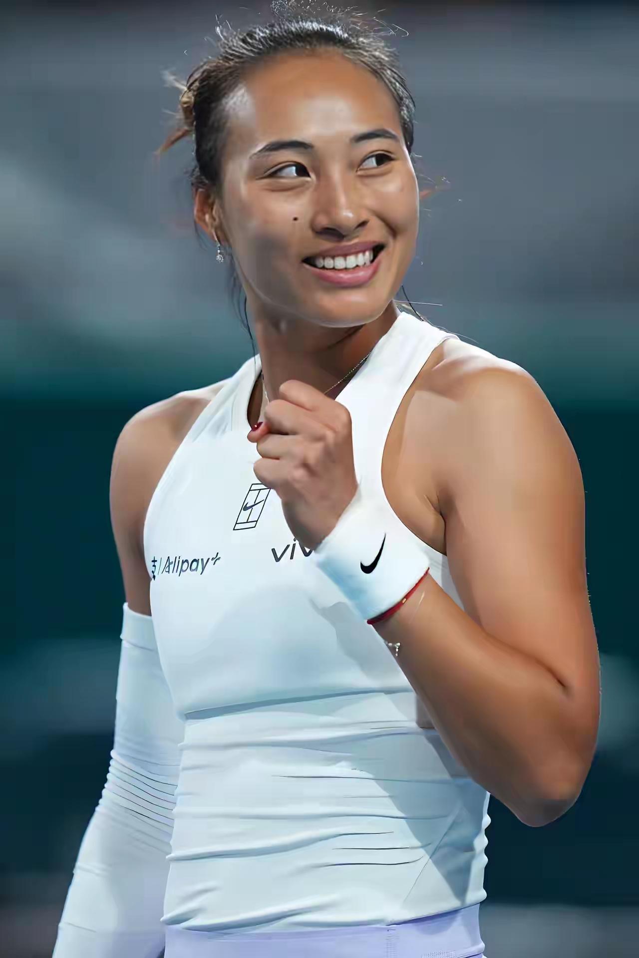 中国球员入围情况女单正赛（9人）：郑钦文🇨🇳、王欣瑜🇨🇳、袁悦🇨🇳
