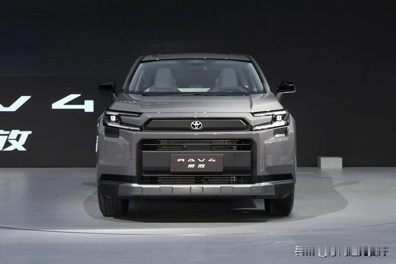 就是赤裸裸的现实，现在买车的人越来越理性了1、39%的家庭——买10万元以下