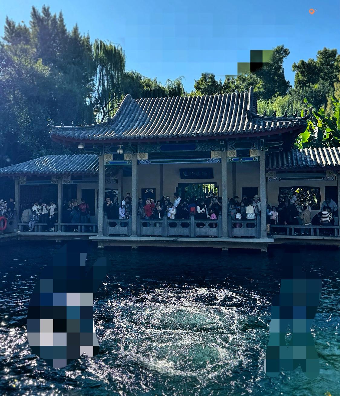 最近，山东济南趵突泉火出圈了，只因景区证实下面真有水管。10月12日，趵突泉