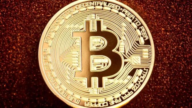 中国迟迟不接比特币，美国还能撑多久？这么说吧，我感觉要是我们不接盘，比特币的市