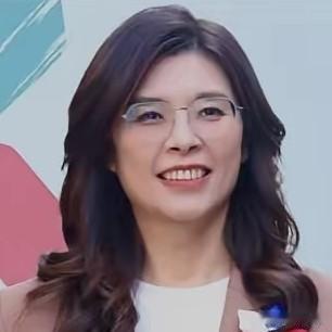 有网友假设：韩国瑜、卢秀燕、侯友谊三人团如果在今年用“诡计”把郑丽文“赶”下了国