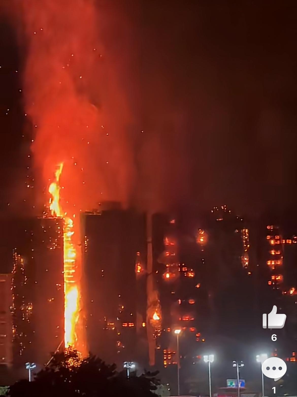 难以想象发达的香港建筑设施却如此落后，竟然还在用易燃的楠竹搭脚手架，这次宏福苑大