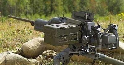 在索姆河战役中，德军机枪手面对英军密集的进攻队形，出于人性的光辉将枪口抬高了10