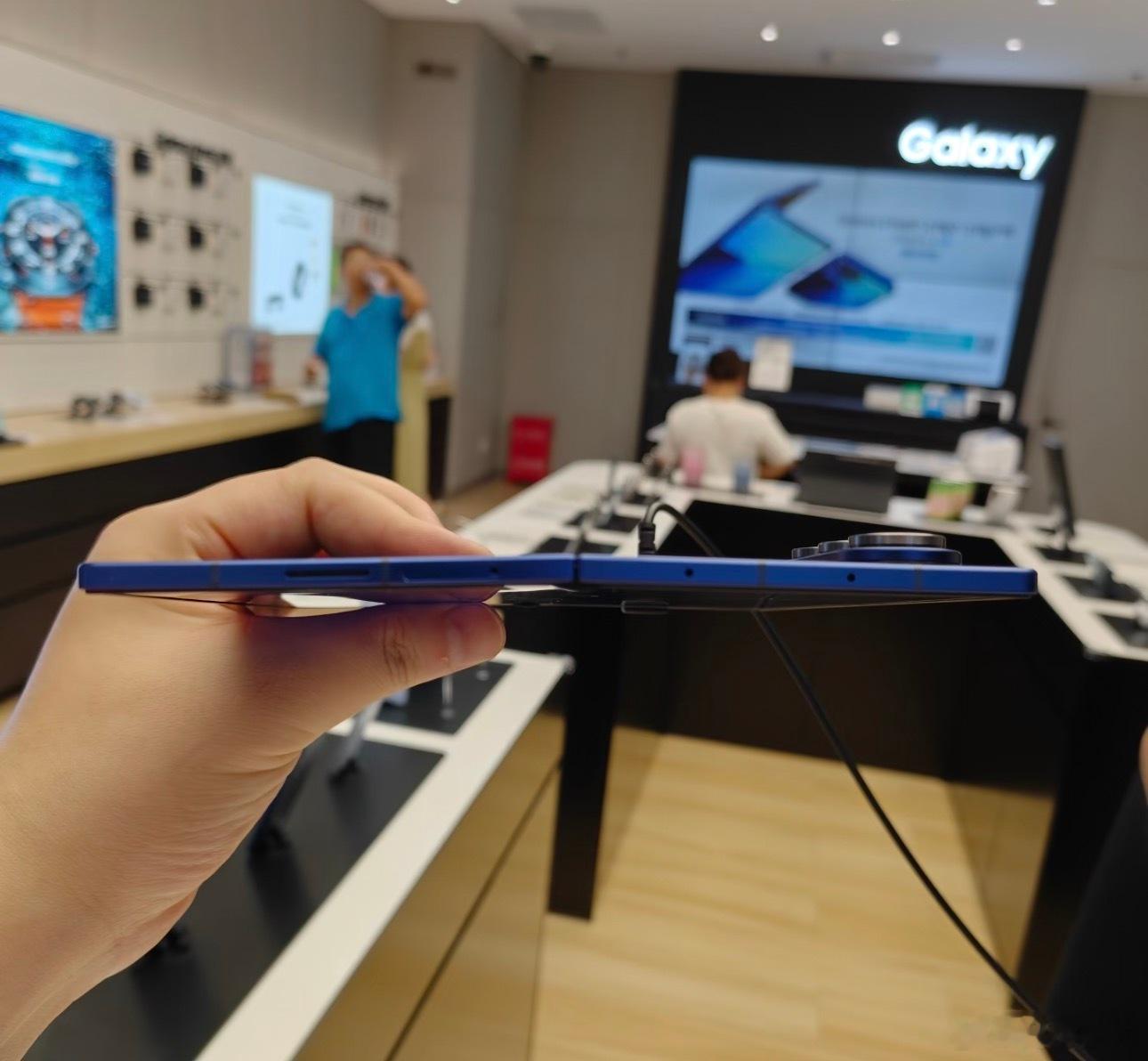 《关于GalaxyZFold7展不平的官方解释》GalaxyZFold7
