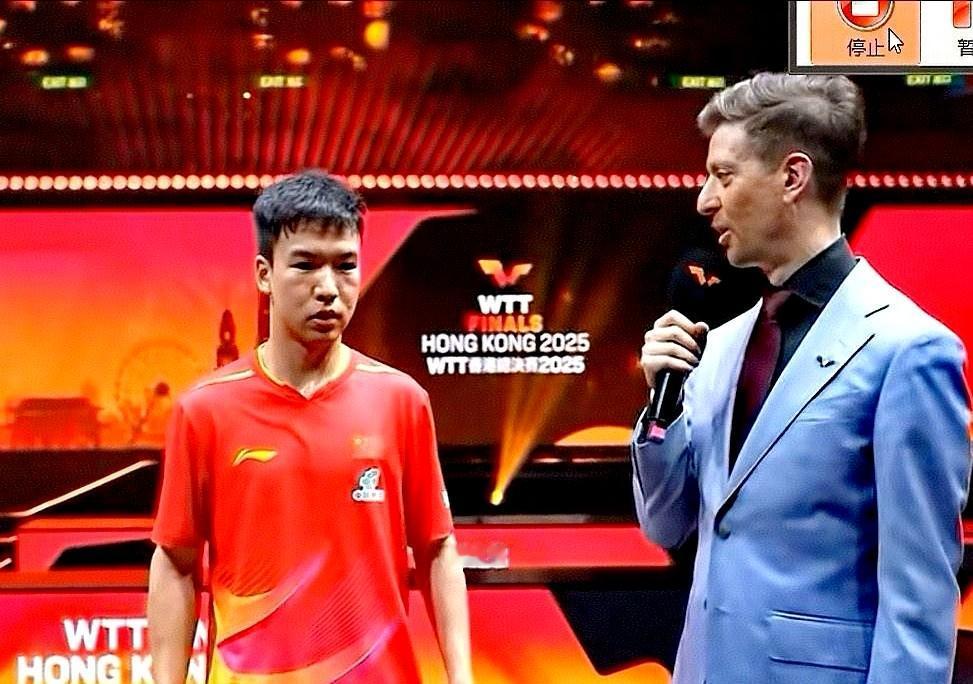 向鹏这场球，真是硬生生咬下来的。打了52分钟，比分你来我往，11-9、8-1