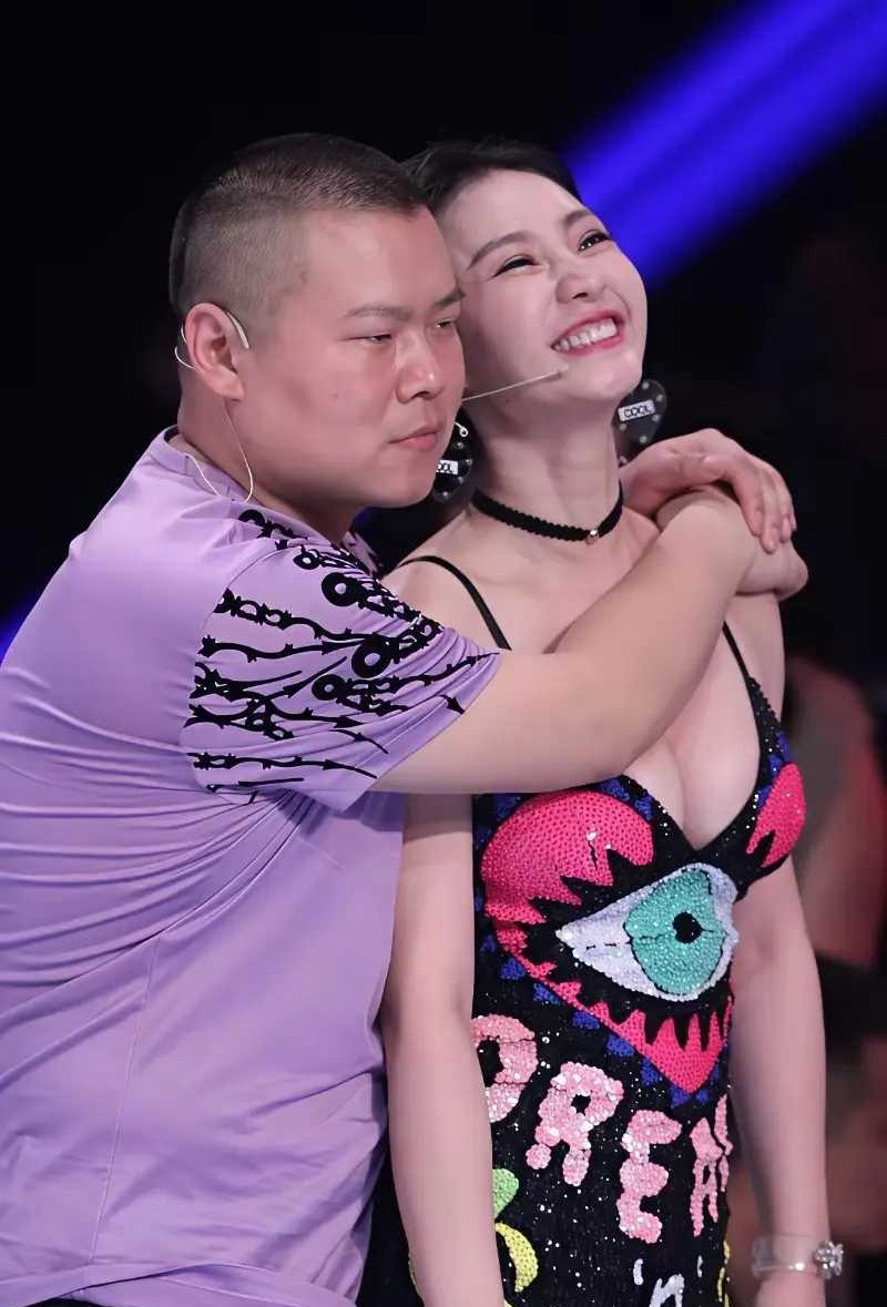 燕子，没有你我怎么活啊…如今猪头终于抱上燕子了！