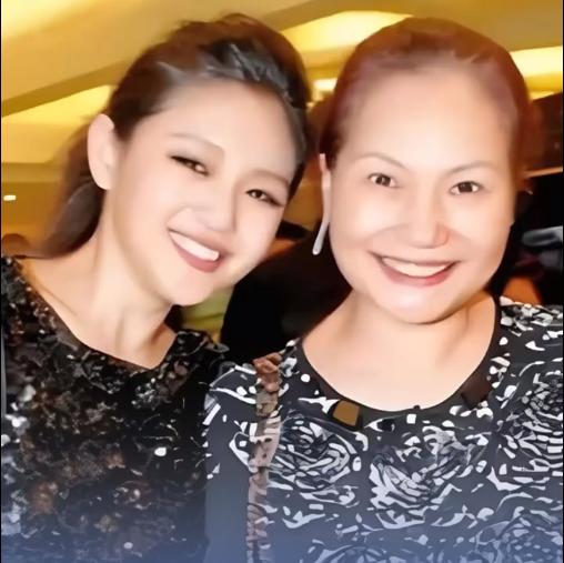 果然如此！汪小菲和马筱梅明日举行婚礼，s妈又出来搞事情了！S妈发文称自己还