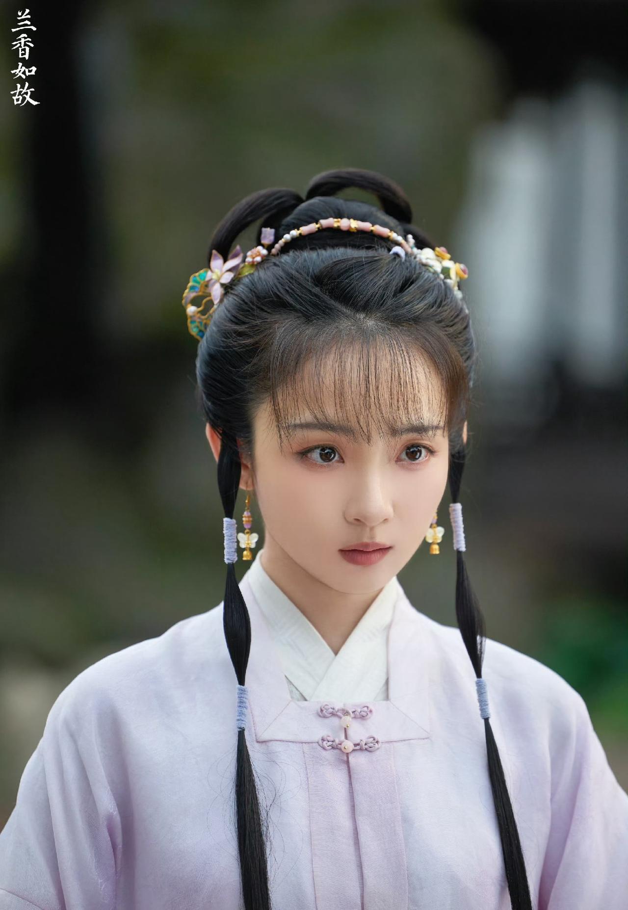 竟然，很配！不知大家发现了没有，前段时间《良陈美锦》里的世子叶限和《兰香如故