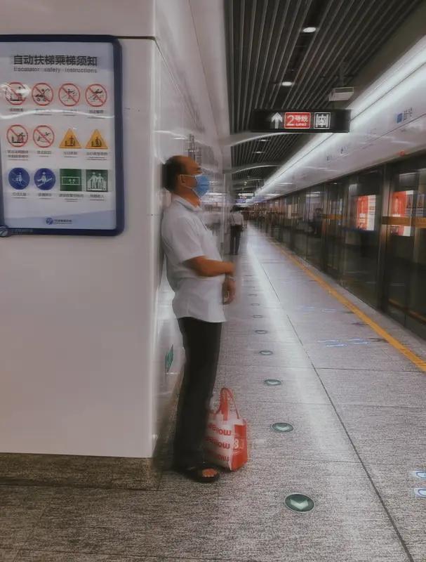 习惯决定性格：5个高价值习惯，180天重塑自我心理学研究表明，一个行为重复21