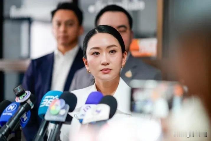 柬埔寨沸腾了！泰国炸窝了！7月29日消息，柬埔寨劳工部发布公告，呼吁全球买家