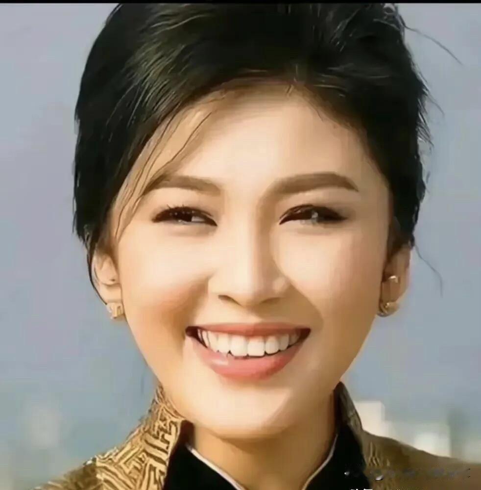 亚洲第一美人，集颜值、气质、美貌、智商、情商、才华于一身的大美女，今日一见果真是