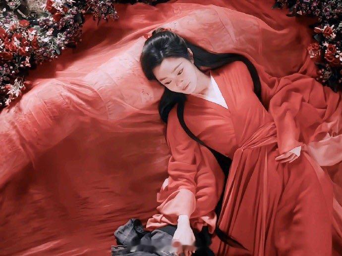 宋轶剧里剧外都闯进了忘本赛道宋轶这“忘本”操作太圈粉！《与晋长安》黎霜开局飒爽