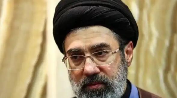 事情闹大了！中东搞“全民赏金”，美军这下慌了。伊拉克伊斯兰抵抗组织公开悬赏：1