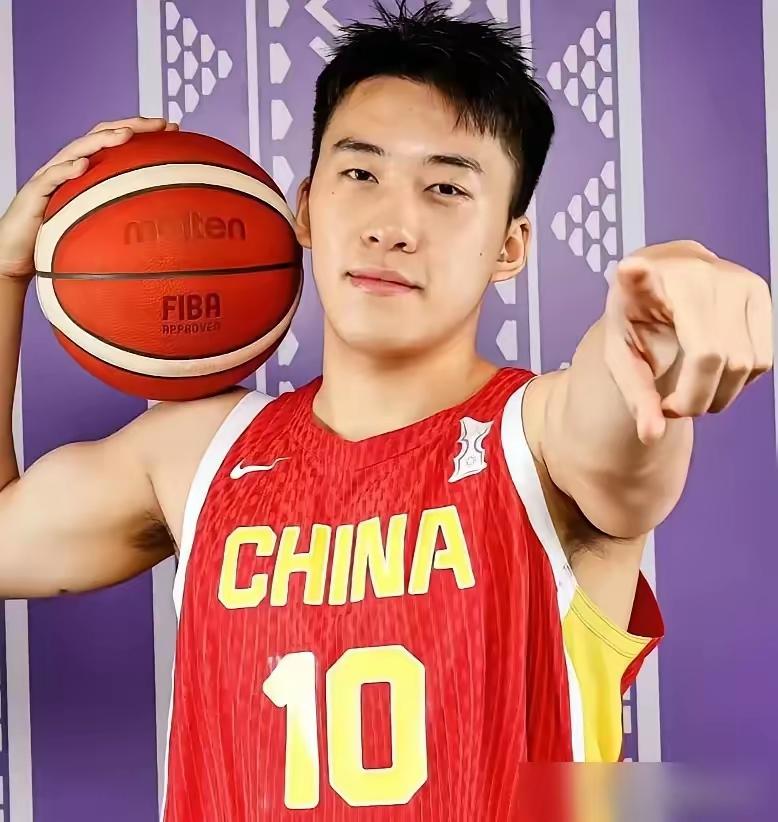 杨瀚森不回来，王俊杰回来了，也确定参加中国男篮对乌拉圭的热身赛。实话实说，不是