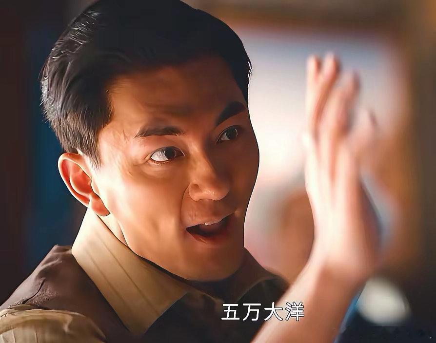 《灼灼韶华》卢小嘉一生干了三件大事，原来都和褚韶华有关。卢小嘉爱赌博，曾经一晚把