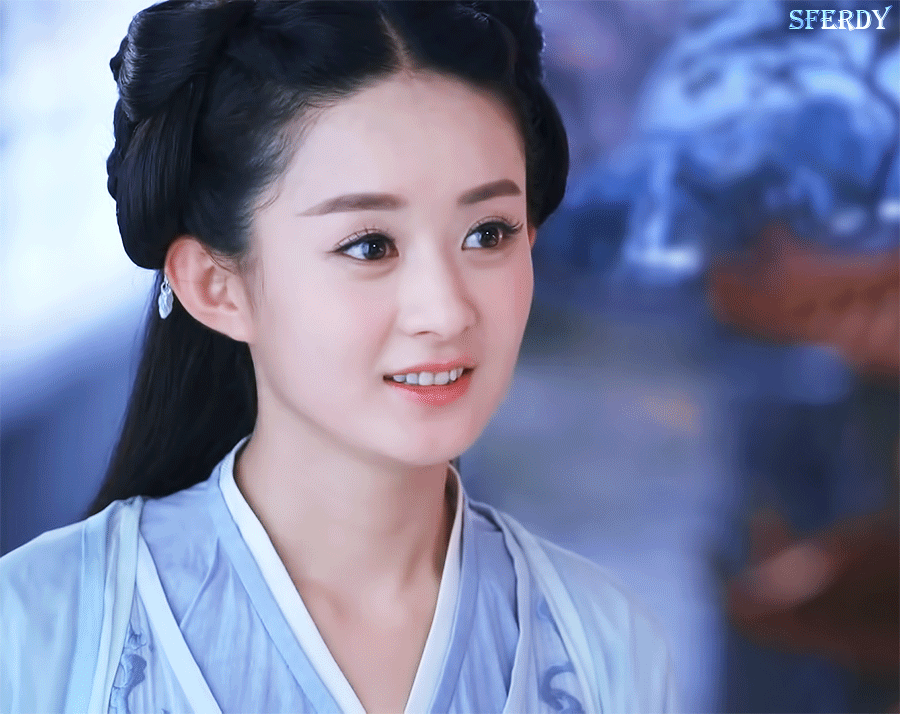 圆脸妹子逆袭仙侠顶流？《花千骨》选角背后的秘密。十年前《花千骨》筹备时，