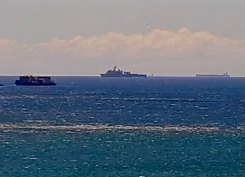 波特兰号两栖船坞登陆舰（LPD27，圣安东尼奥级）于2026年4月1日离开珍珠