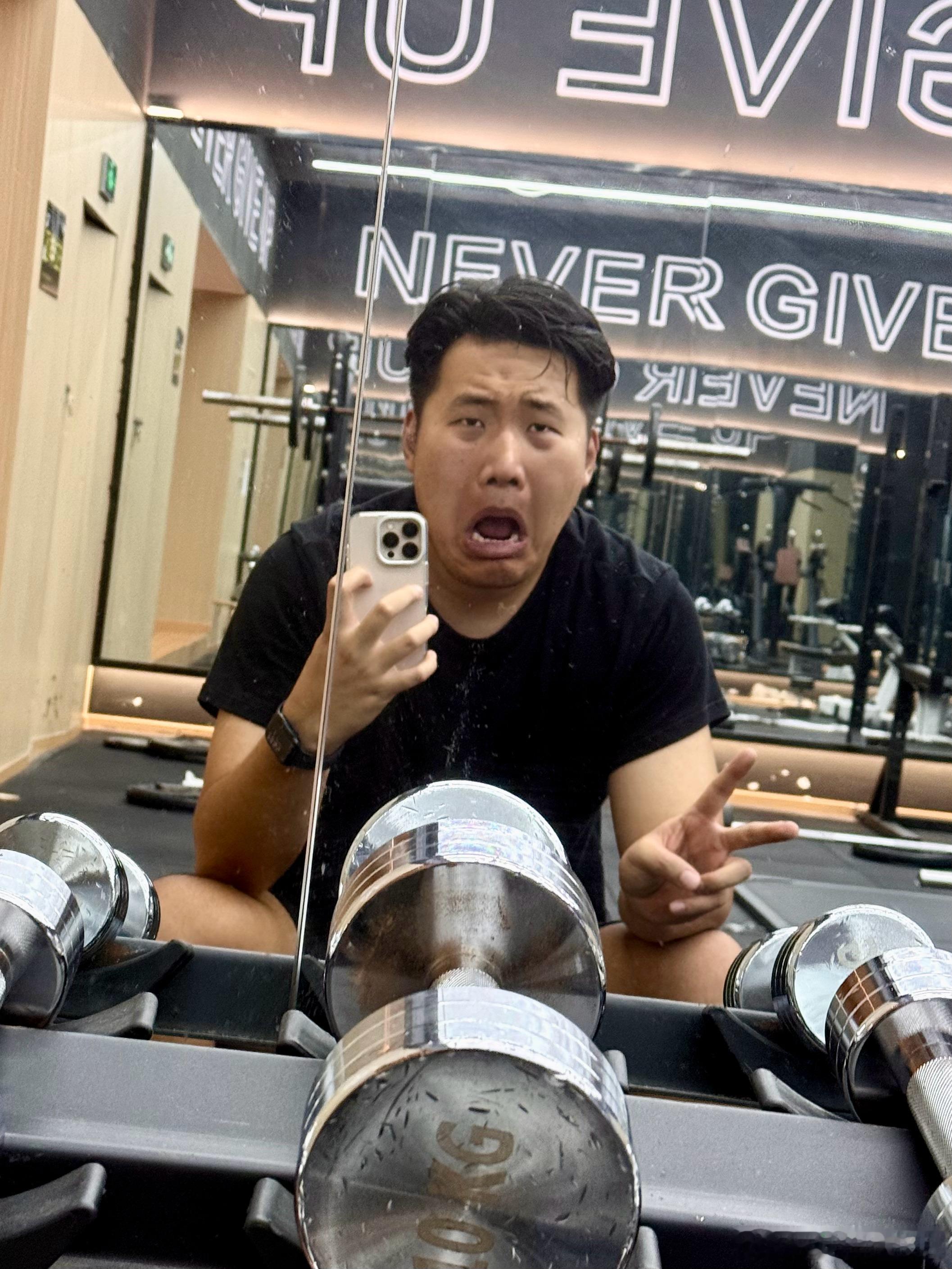 又被自己吓到了…这小玩意儿怎么长得这么好呢​​​