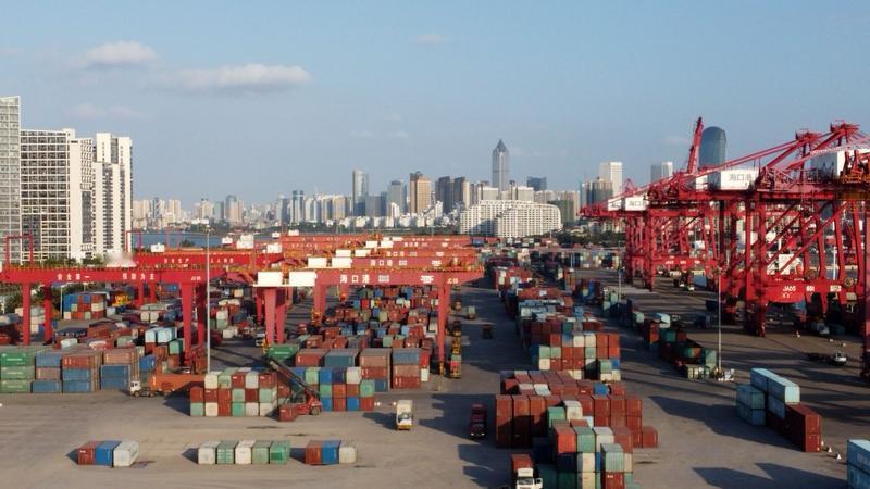 为何一提到人民币升值，就有许多人提及中国M2和货币超发？这些人是受平台舆论影响，