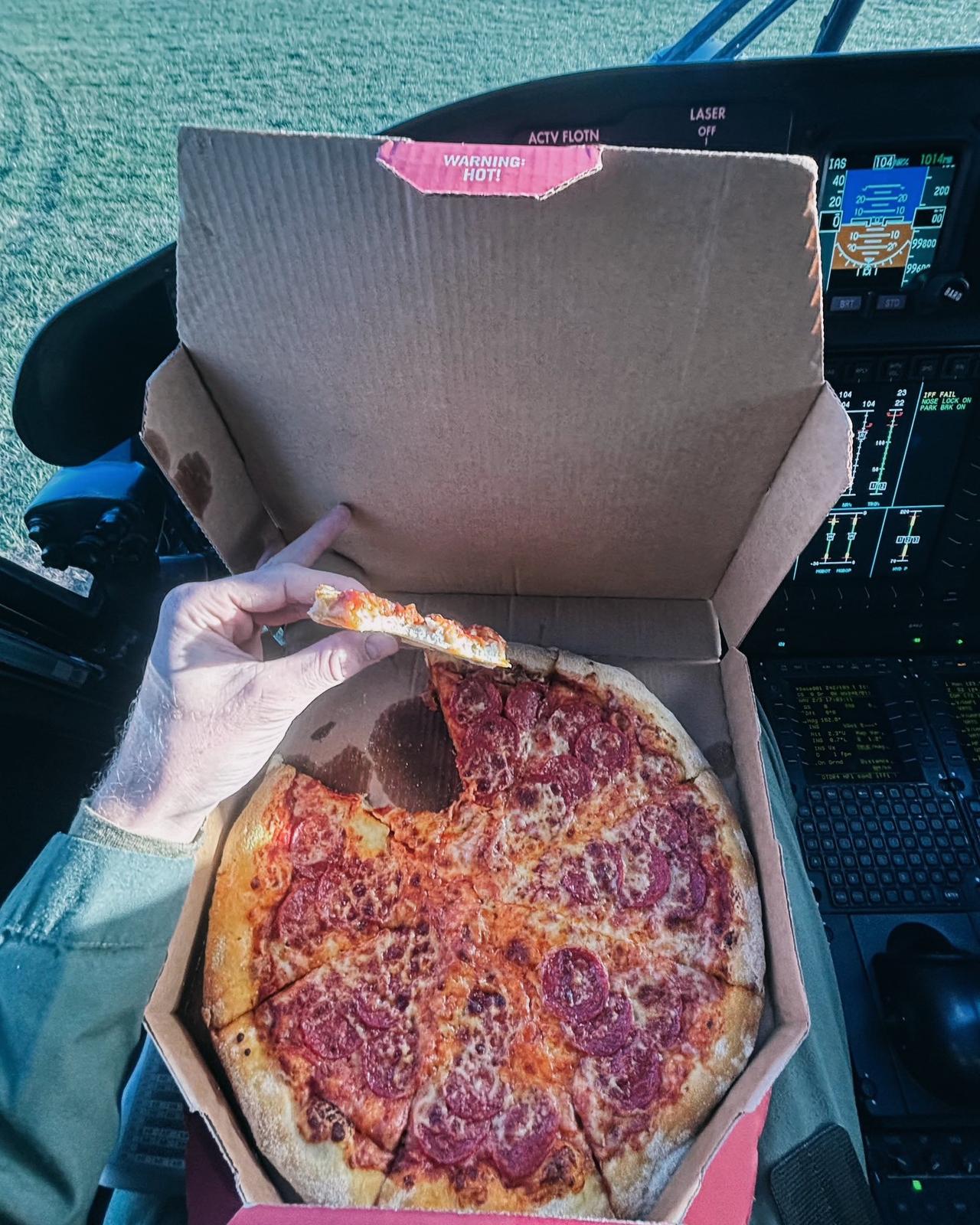 飞行餐