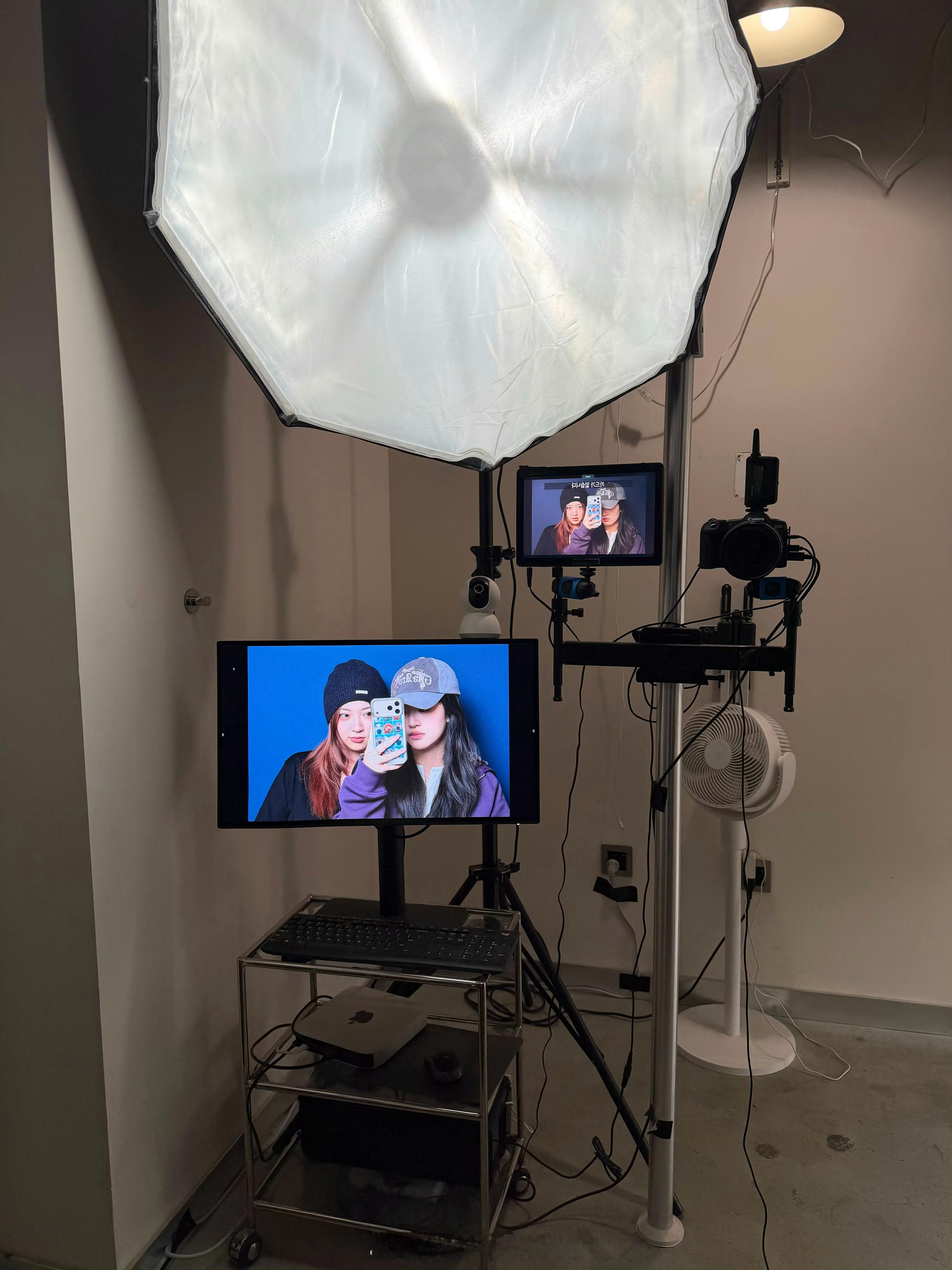 JackeyLove女友55晒照：BackToDecember~据说五五家里