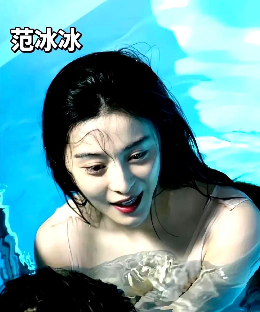 11位女明星穿泳装，谁最性感还真难选。毛晓彤穿白色泳衣，身材曲线尽显，清新中带