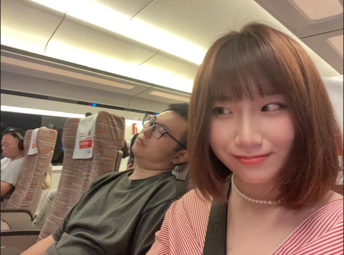 妻子出轨的常见表现妻子若有出轨倾向，往往会在生活细节上露出痕迹。她可能突然