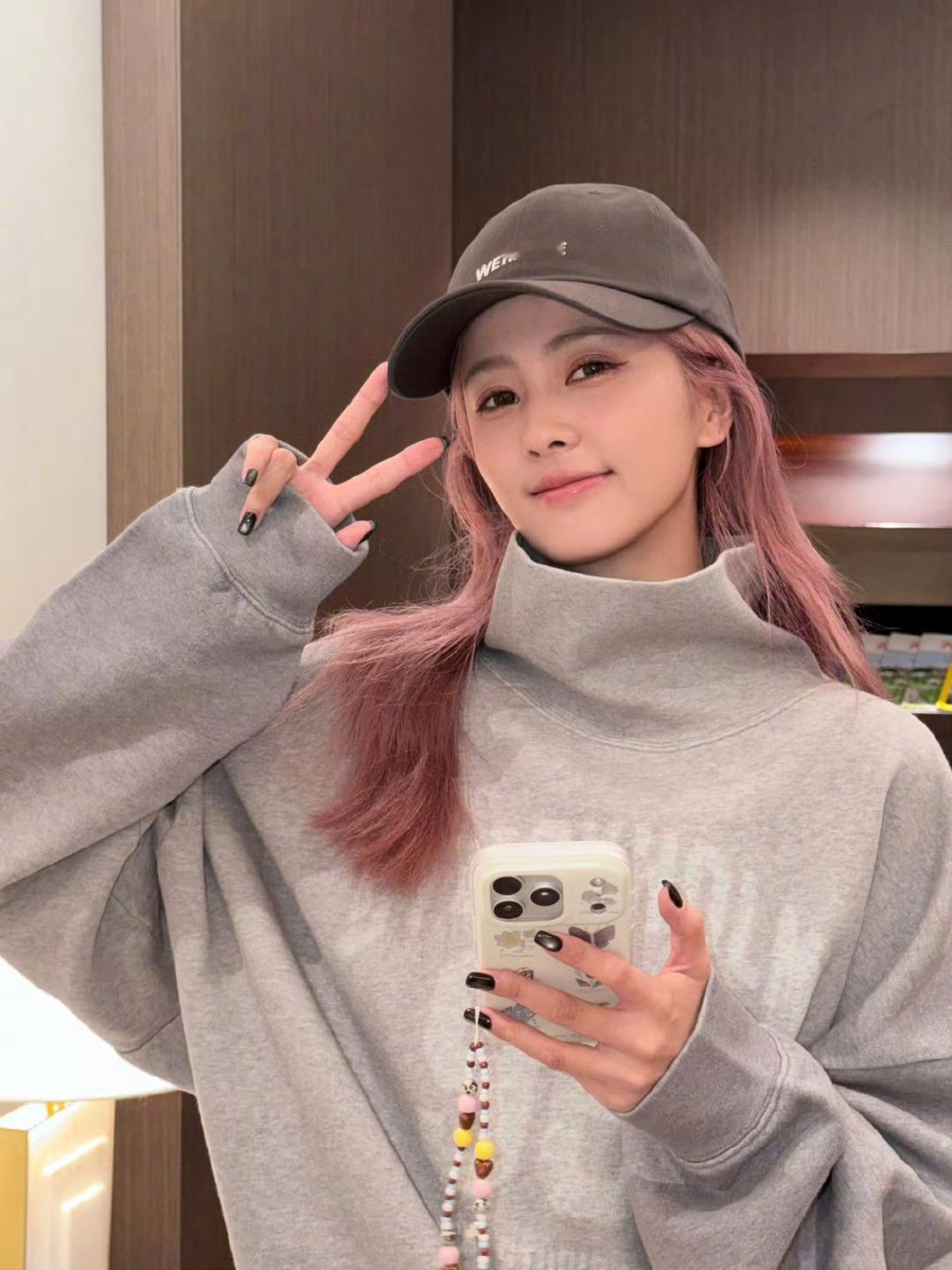 11月白鹿行程白鹿在快乐11月白鹿行程公开，11月参加媒体盛典还有配音工作​