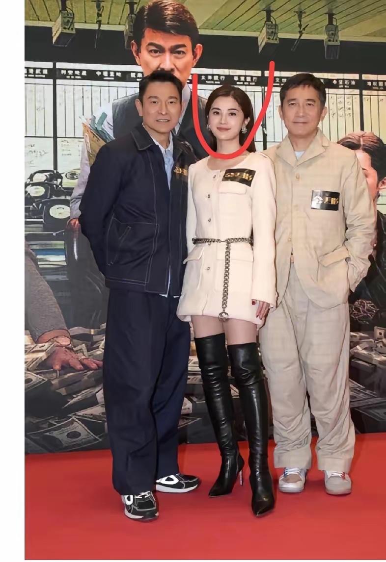 不愧是香港第一美女，确实美若天仙。