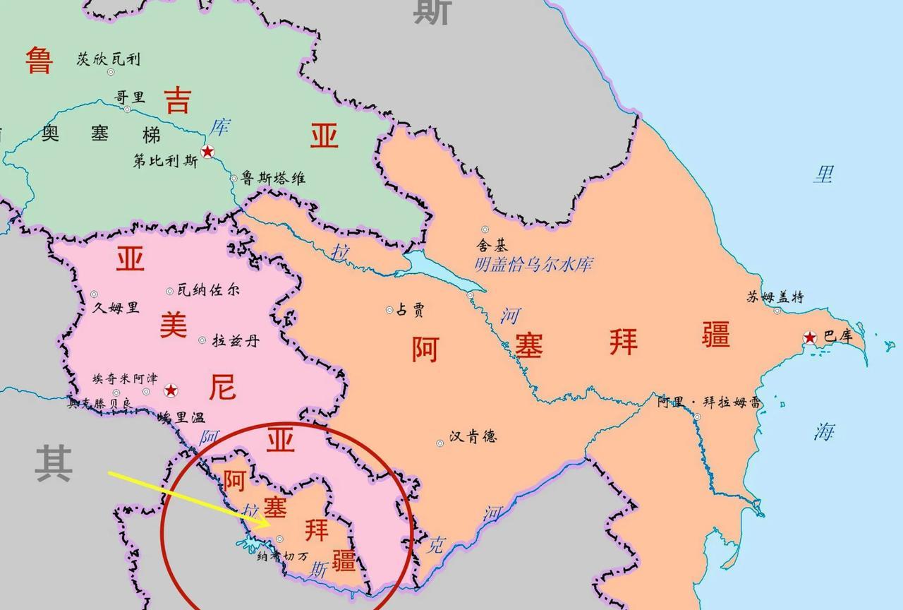 阿塞拜疆在巴基斯坦购买40架枭龙战机，这是分公司都开张了。40架枭龙战