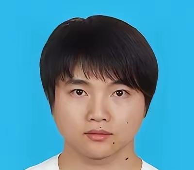 曾正超，男，汉族，1995年12月出生，攀枝花学院机电一体化技术专业毕业，大专学