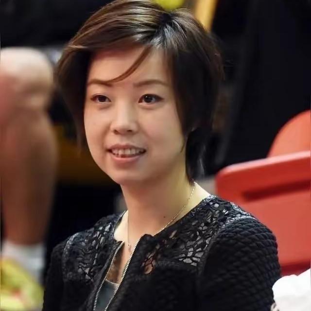 “大魔王”张怡宁聊国乒打桥本帆乃香：孙颖莎打得跟“砍瓜切菜”似的，特轻松；王曼昱