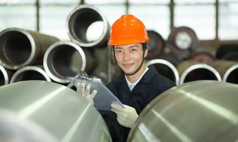 机关事业单位工勤高级技师评选极为艰难，若无一定功力，很难获评。首先，报名要求严