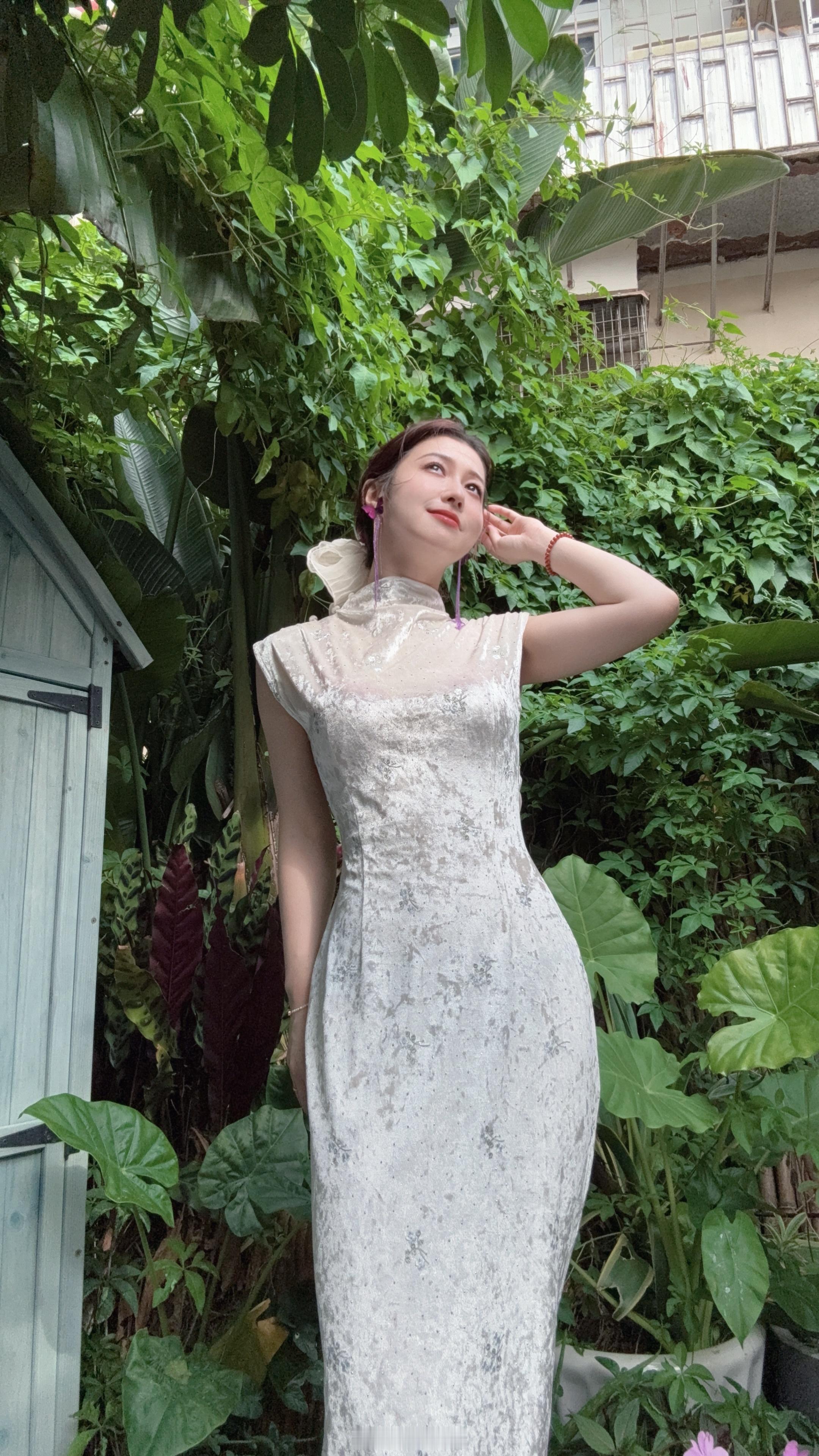 直视你[爱心]​​​