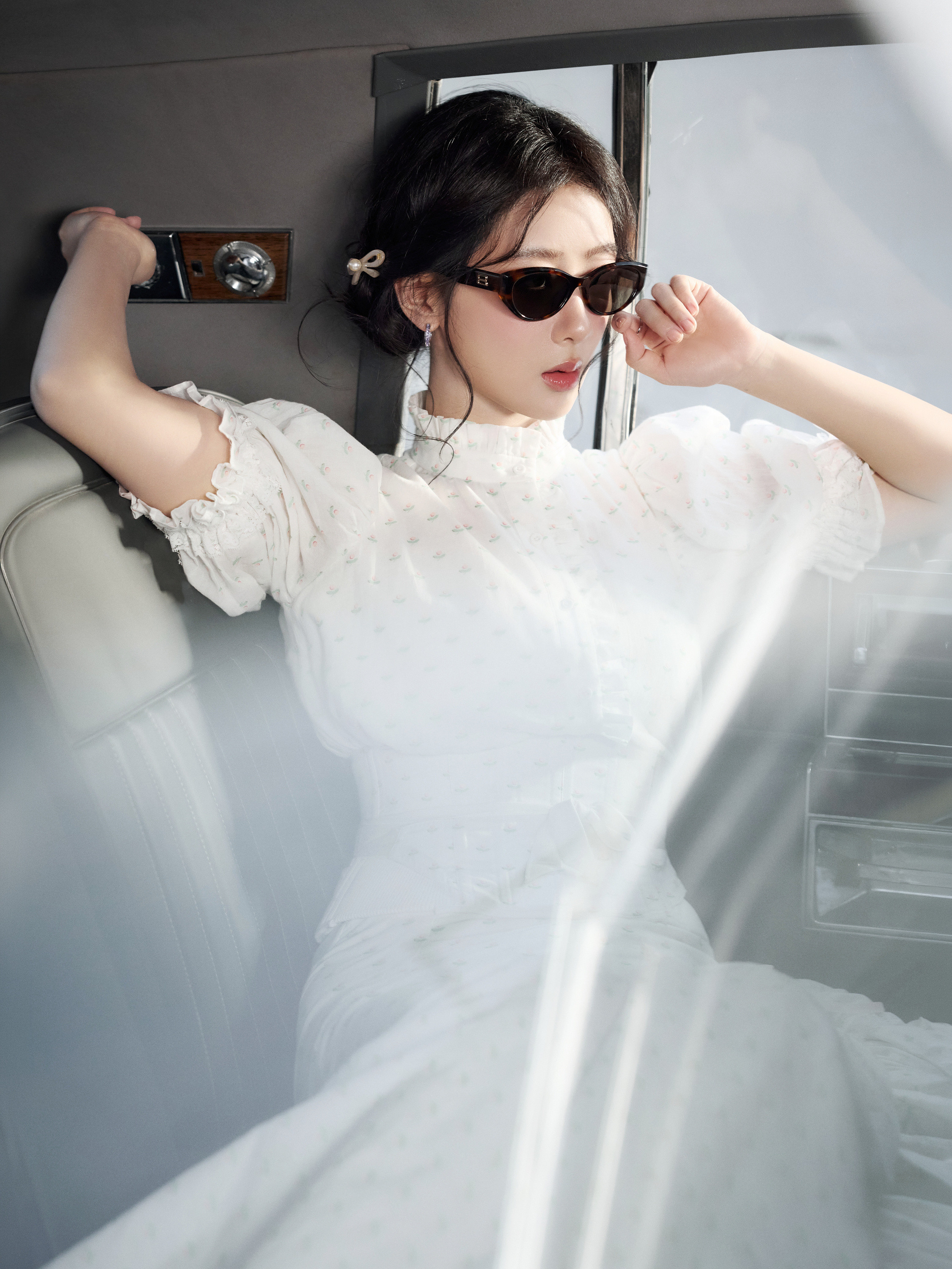 杨紫yz杨紫董竹君yz杨紫玉兰花开君再来繁星之下盼晨曦，黄昏之后思蝉鸣，皎
