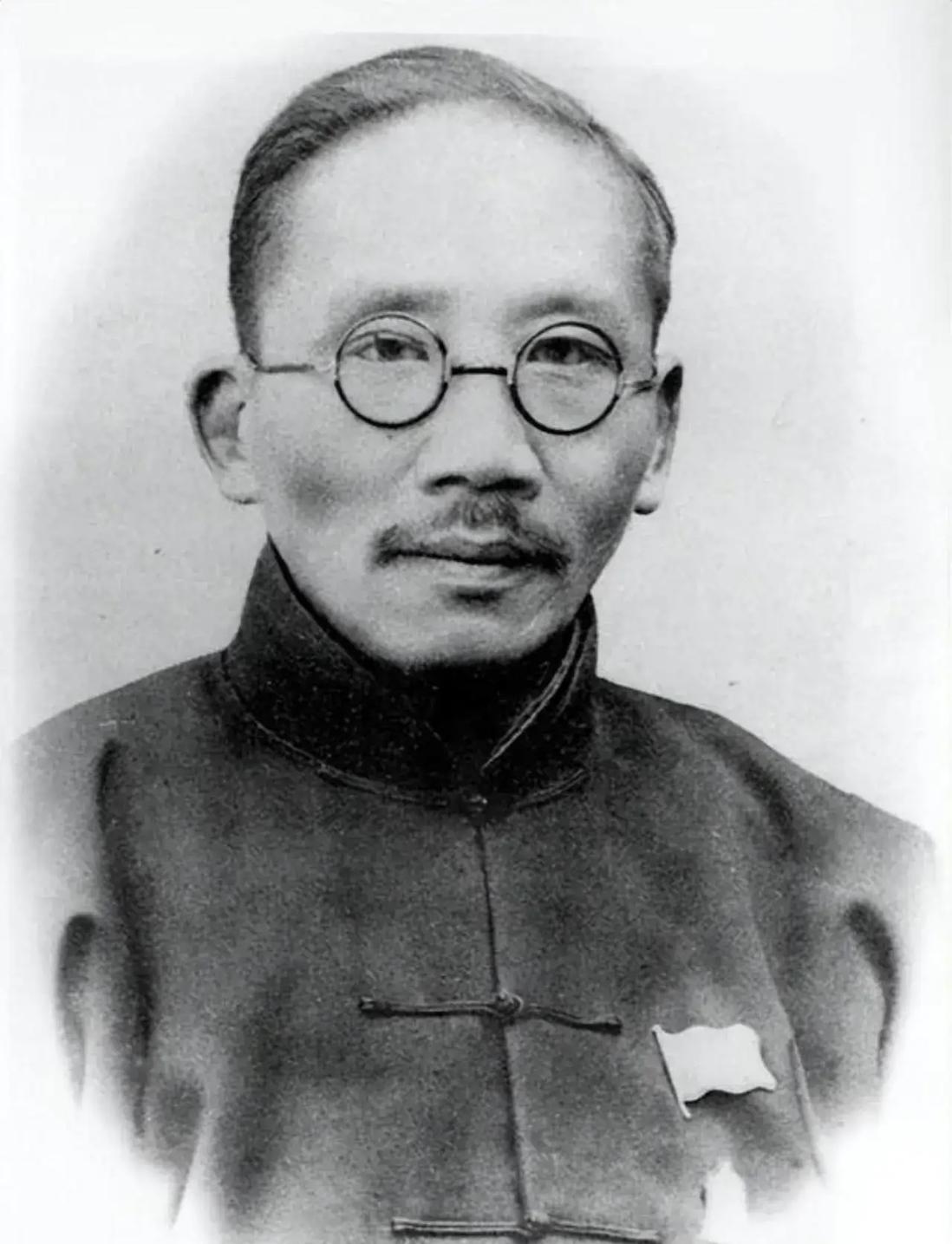 蔡元培早已说透：孩子一生的根基，从来不是成绩。一是要有抗挫折能力，二是学会沟