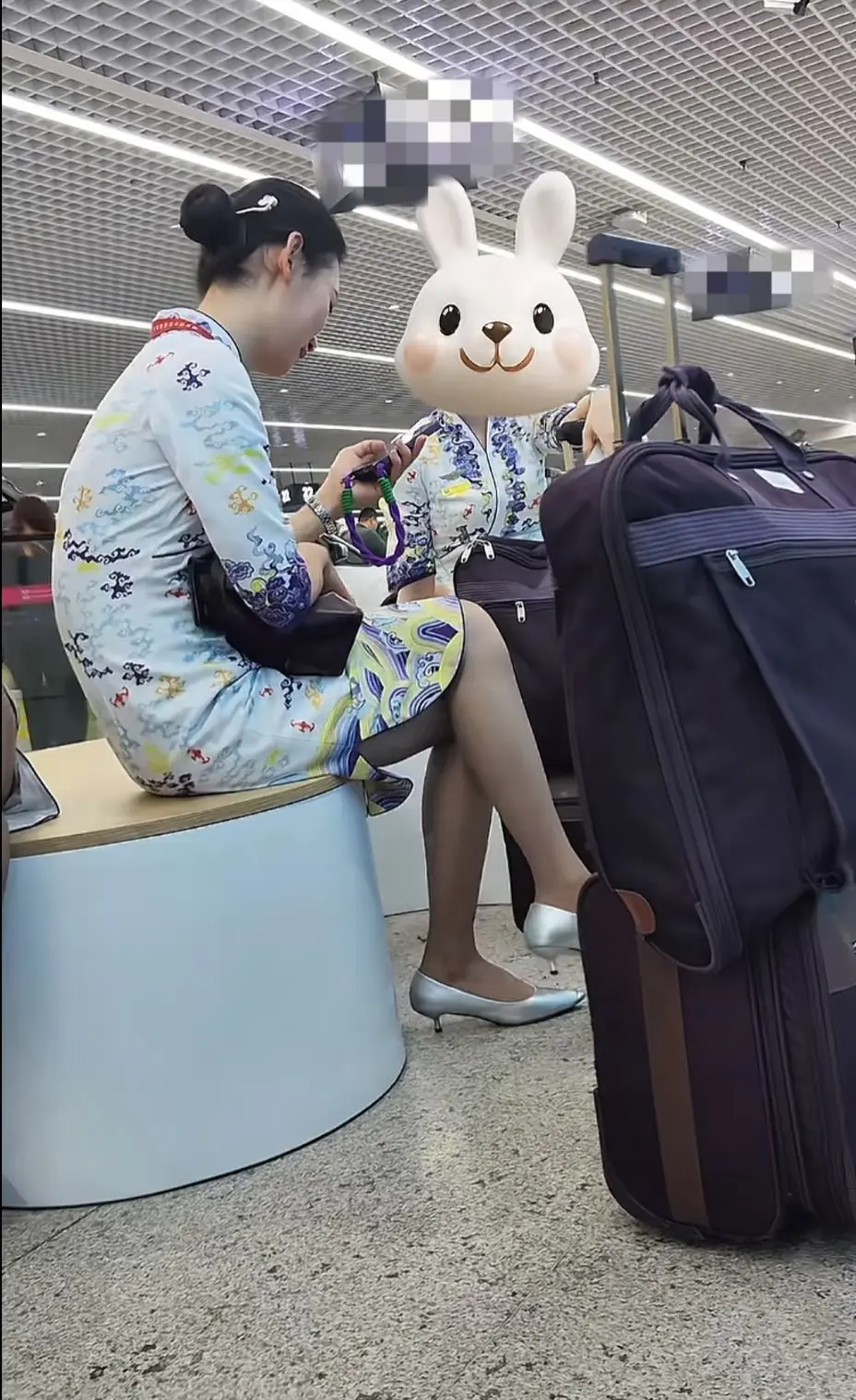 这形体是怎么通过空姐考试的？