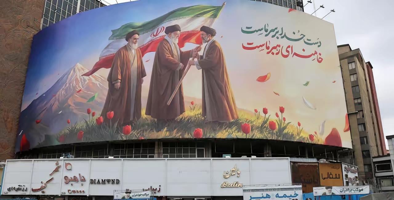 英国《卫报》报道称，特朗普中东问题特使威特科夫已通过多种渠道两次向伊朗提出停火请