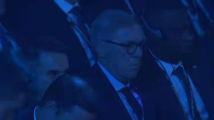 【除非带上内马尔，否则成不了气候】巴西抽到摩洛哥，巴西队主教练安切洛蒂被拍到眉头