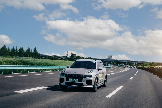 终身质保都是智商税？安全、环保、操控是领克09的标签，特别是安全，领克09延续