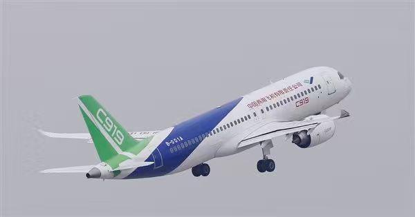 200架波音订单终于敲定，特朗普激动喊出“重大胜利”，可中国商务部随后一句话，却