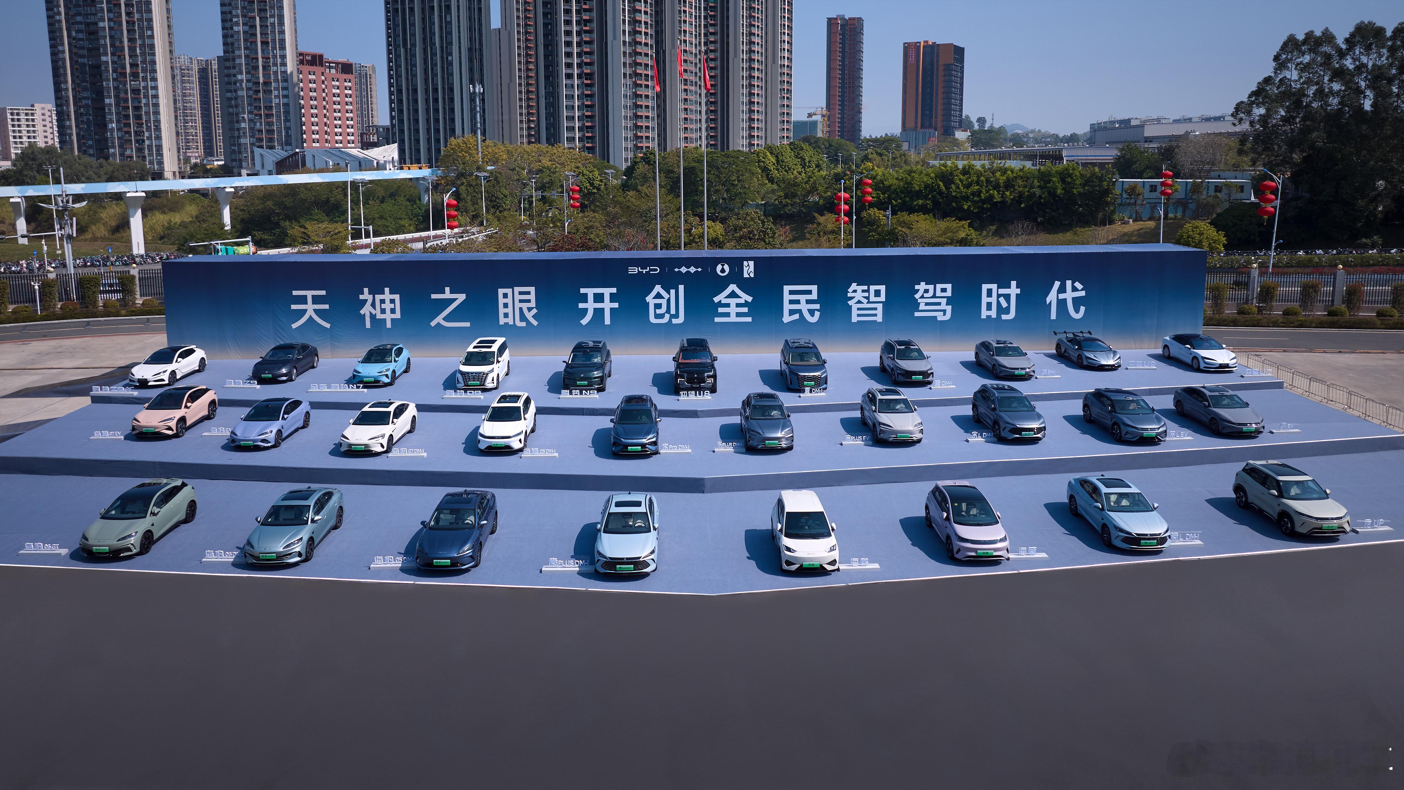 现在买车，智能驾驶功能越来越受关注，但市面上多数智驾仍存在责任模糊问题——风险大