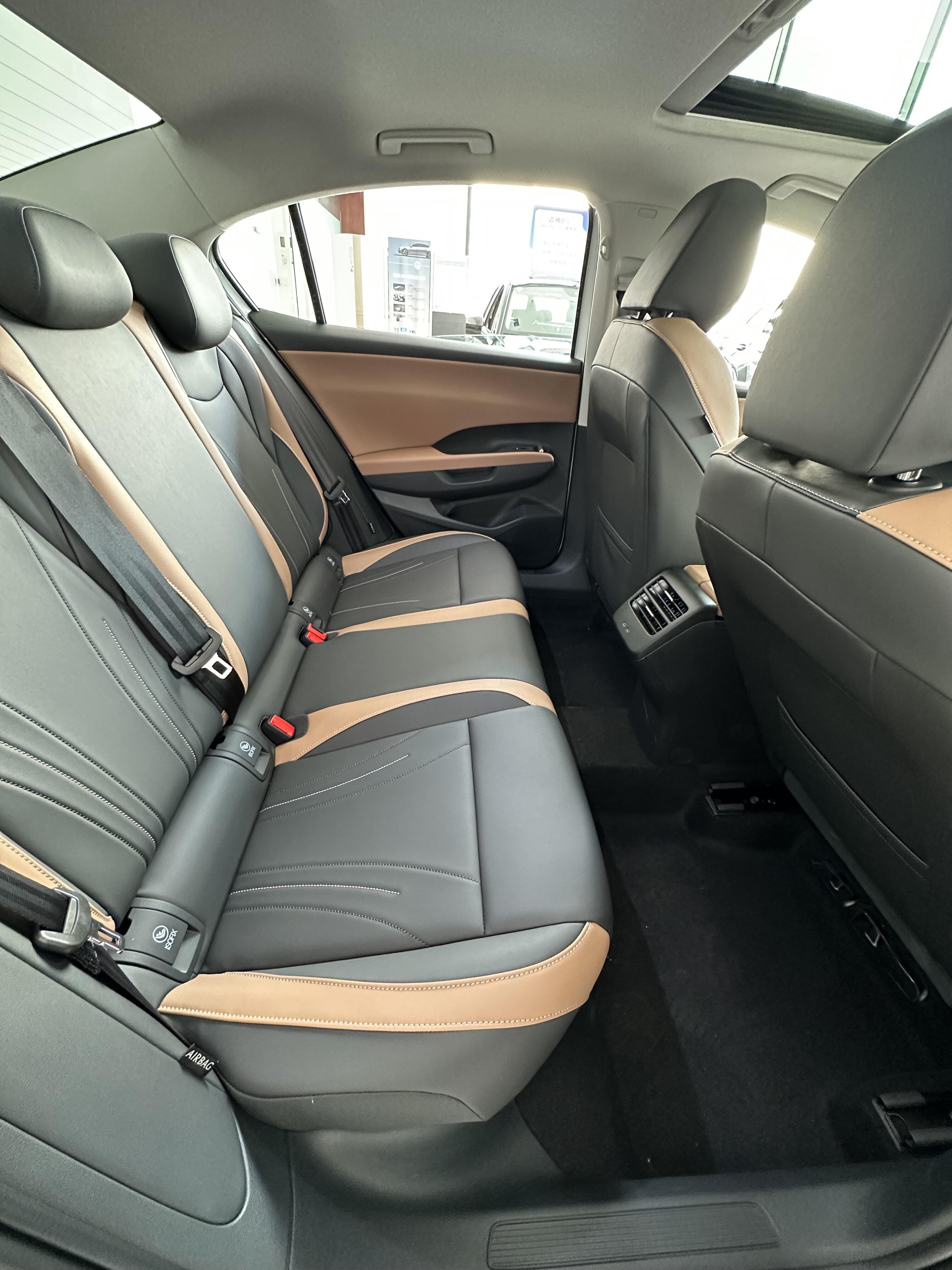 全新速腾S干货实测，颜值、空间、智能全是硬实力，家用代步真的很能打。