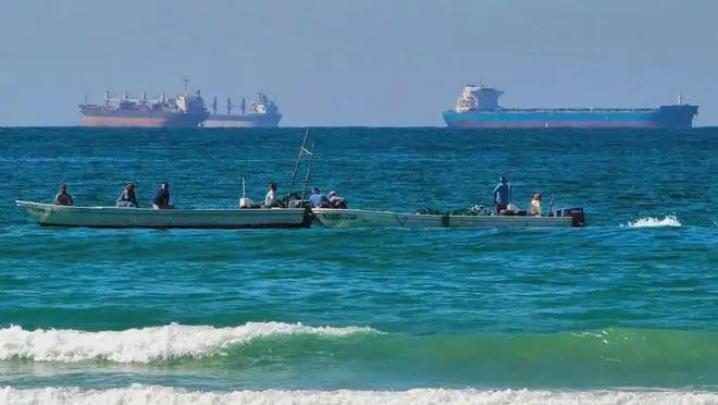 “定点清除”？伊朗为何只关美国以色列的门，却给全世界留扇窗？这两天，中东